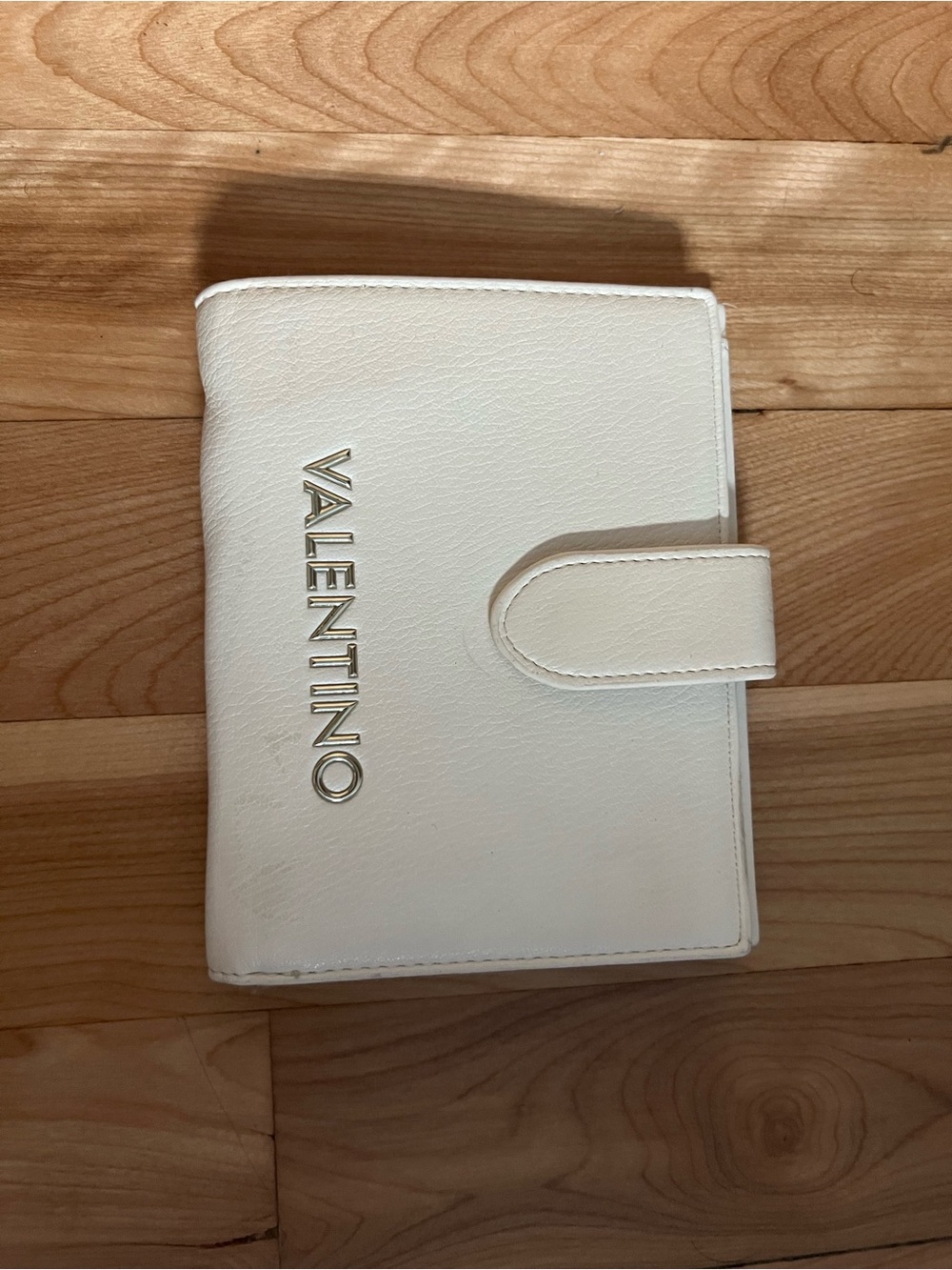 Valentino White Leather Wallet withSilver Logo